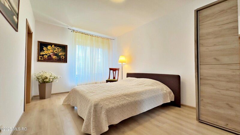 VILA - AGIGEA - RO-RO/STEAUA DE MARE - APROAPE DE MARE - Comision 0%